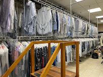Lemon Laundry & Dry Cleaning - Photo 9 - Car repair in North Attleborough, MA, Providence