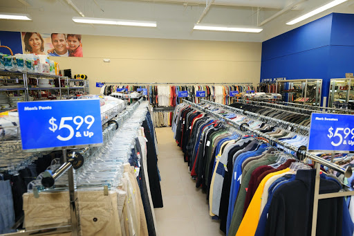 Thrift Store «Goodwill Newington Store & Donation Station», reviews and photos, 45 Costello Rd, Newington, CT 06111, USA