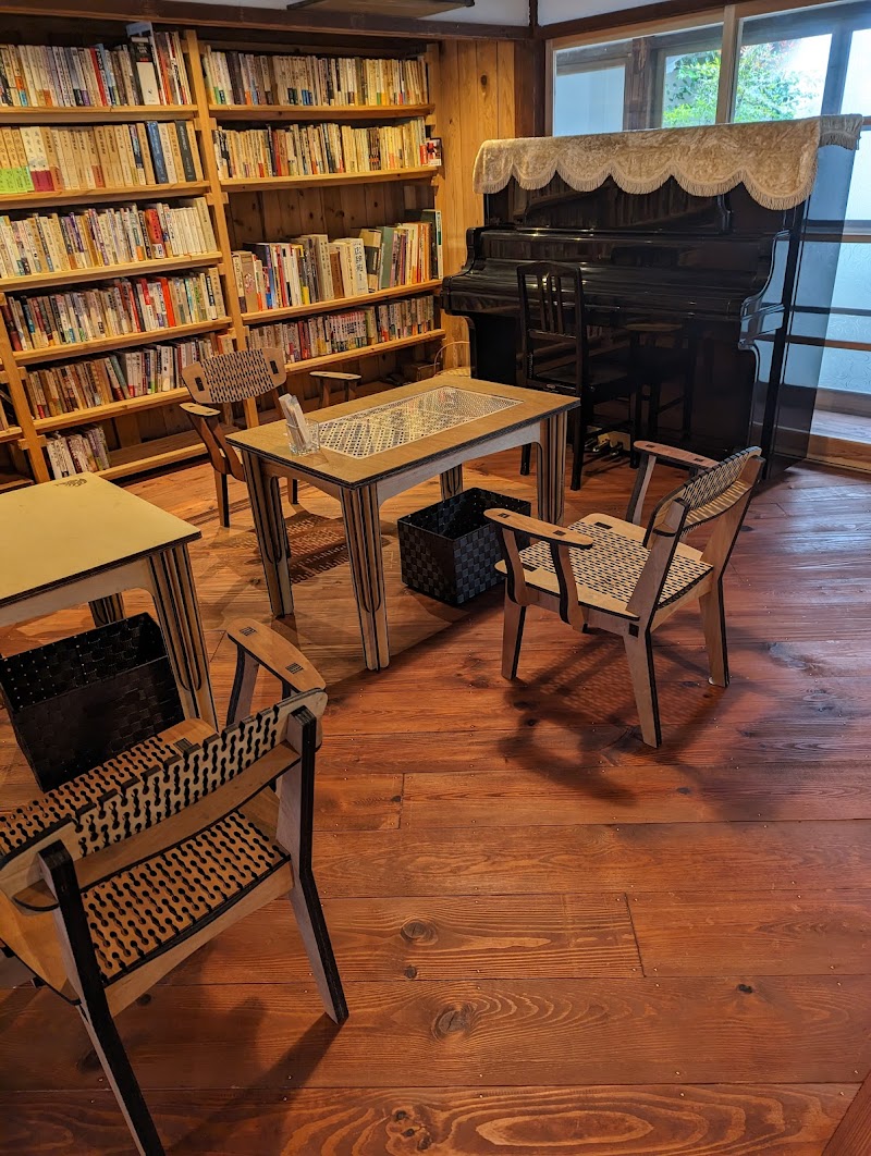 Cafe ＆ Gallery よしゑやし