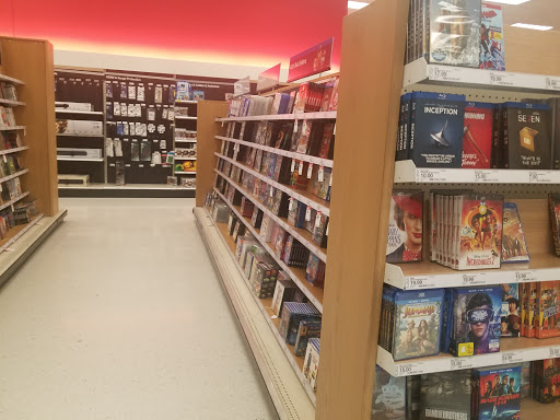 Department Store «Target», reviews and photos, 5901 Douglas Ave, Des Moines, IA 50322, USA