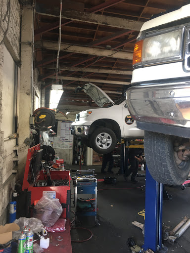 Auto Repair Shop «Arturo Auto Repair», reviews and photos, 490 Howard St, San Jose, CA 95110, USA