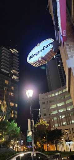Ice Cream Shop «Häagen-Dazs», reviews and photos, 685 S President St, Baltimore, MD 21202, USA