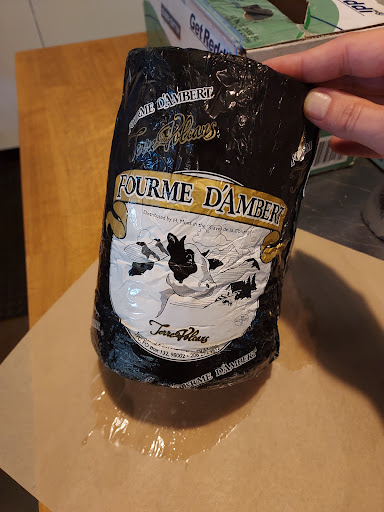 Wine Store «Blackbird Wine Shop», reviews and photos, 4323 NE Fremont St, Portland, OR 97213, USA