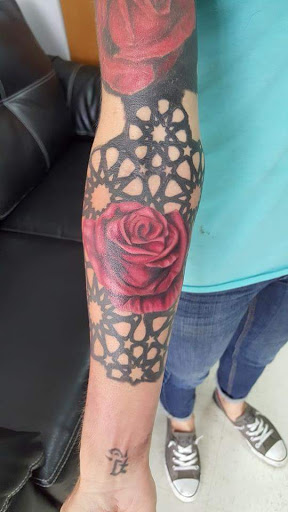 Tattoo Shop «Inkline Private Tattoo Studio», reviews and photos, 470 N Santa Fe Ave, Fountain, CO 80817, USA