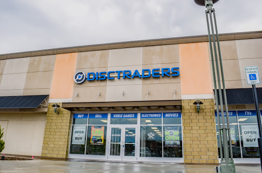 Video Game Store «Disc Traders Holland», reviews and photos, 12331 James St, Holland, MI 49424, USA