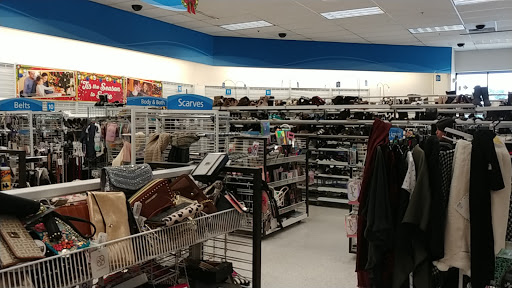 Clothing Store «Ross Dress for Less», reviews and photos, 13510 Whittier Blvd, Whittier, CA 90605, USA