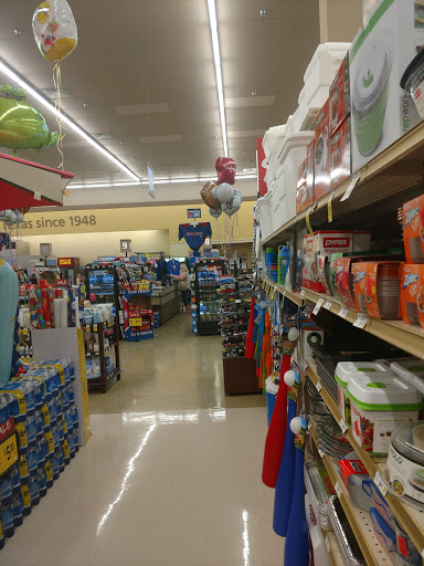 Grocery Store «Tom Thumb», reviews and photos, 745 Cross Timbers Rd, Flower Mound, TX 75028, USA