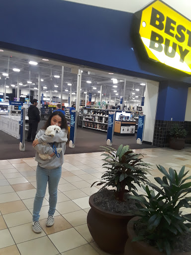 Shopping Mall «Sherwood Mall Shopping Center», reviews and photos, 5308 Pacific Ave, Stockton, CA 95207, USA