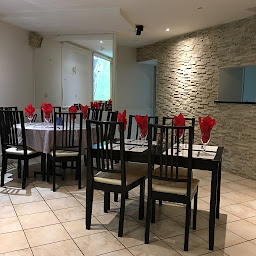 Photo n°1 de Luis I à L'Haÿ-les-Roses ()