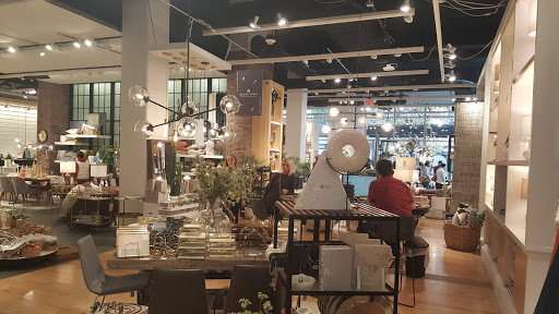 Furniture Store «west elm», reviews and photos, 1201 NW Couch St, Portland, OR 97209, USA