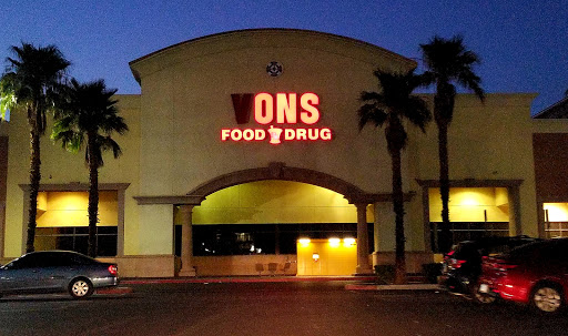 Vons, 8540 W Desert Inn Rd, Las Vegas, NV 89117, USA, 