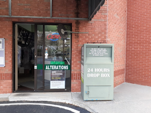 Dry Cleaner «Professional Cleaners», reviews and photos, 6000 Medlock Bridge Pkwy A-100, Johns Creek, GA 30022, USA