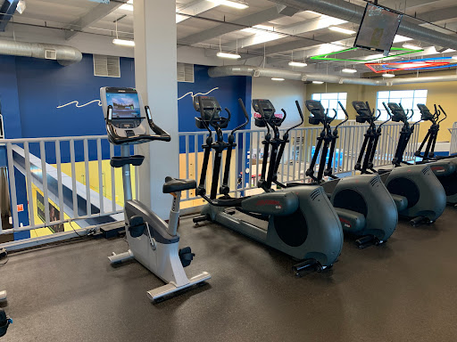 Gym «California Family Fitness», reviews and photos, 1975 Zinfandel Dr, Rancho Cordova, CA 95670, USA