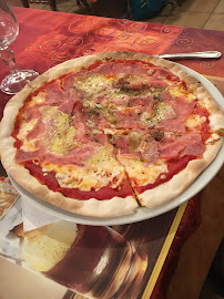 Pizza du Pizzeria La Fringale Pizzéria Restaurant à Beaufort - n°9