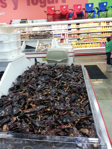 Grocery Store «El Super», reviews and photos, 3211 Firestone Blvd, South Gate, CA 90280, USA