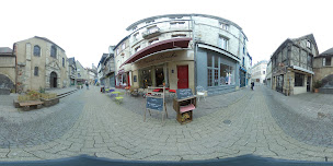 Photo n°84 de La Fontaine aux lions à Montluçon ()