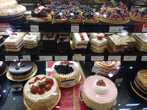 Grocery Store «The Fresh Market», reviews and photos, 3468 Lithia Pinecrest Rd, Valrico, FL 33596, USA