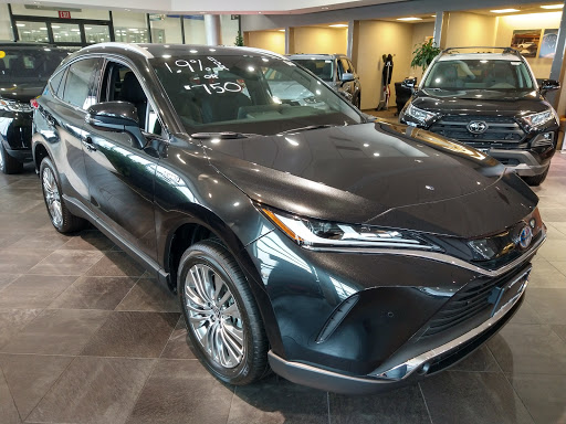 Toyota Dealer «Bredemann Toyota», reviews and photos, 1301 W Dempster St, Park Ridge, IL 60068, USA