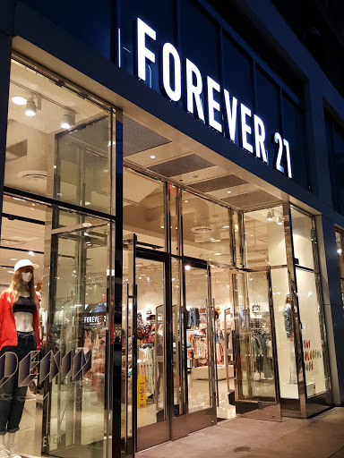 Forever 21, 5668 Bay St, Emeryville, CA 94608, USA, 