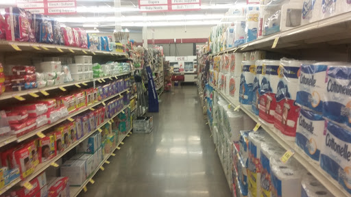 Grocery Store «Sav-Mor Foods», reviews and photos, 14001 Lakeridge Cir, Magalia, CA 95954, USA