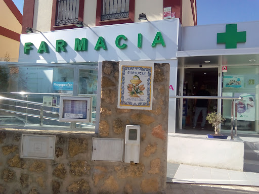 Información y opiniones sobre Farmacia Olivar de Quintos de Montequinto