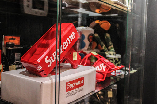 Thrift Store «Lucky Dog Clothing», reviews and photos, 8201 Greenwood Ave N, Seattle, WA 98103, USA