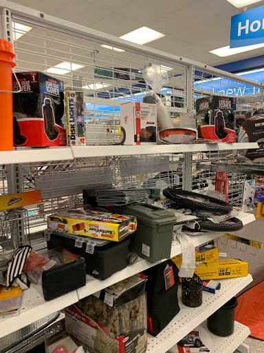 Clothing Store «Ross Dress for Less», reviews and photos, 2660 N Josey Ln, Carrollton, TX 75007, USA