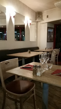 Atmosphère du Pizzeria Les 2 Frères à Manosque - n°3