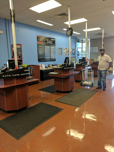 Tire Shop «Firestone Complete Auto Care», reviews and photos, 16251 Miami Dr, North Miami Beach, FL 33162, USA