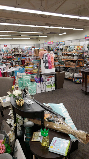 Clothing Store «Burlington Coat Factory», reviews and photos, 99 Southgate Ave, Daly City, CA 94015, USA