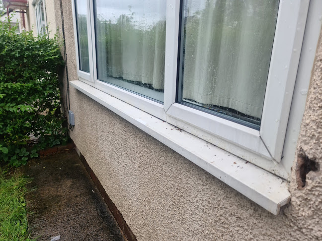 Comments and reviews of Hands Cleaner Windows