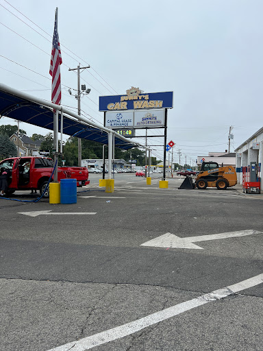 Sunny's Car Wash en Brockton