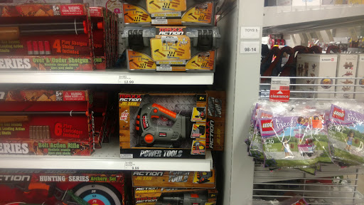 Grocery Store «Meijer», reviews and photos, 171 W Town Square Way, Oak Creek, WI 53154, USA