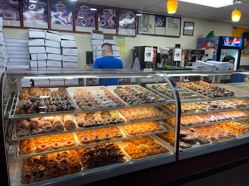 Donut Shop «Allstar Donuts», reviews and photos, 2054 Treat Blvd # 24, Walnut Creek, CA 94598, USA