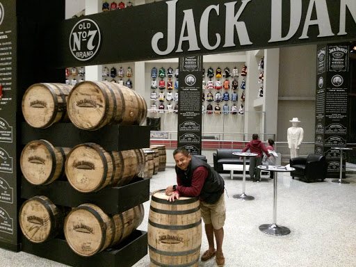 Liquor Store «ShopRite Wines and Spirits of Clifton», reviews and photos, 895 Paulison Ave, Clifton, NJ 07011, USA