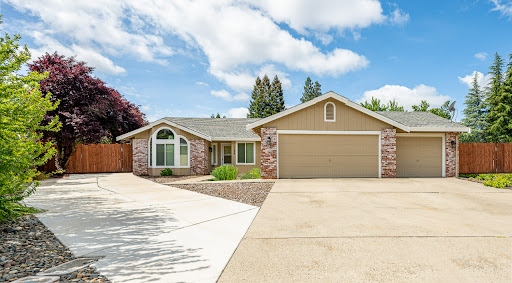 Roofing Contractor «Straight Line Construction», reviews and photos, 3811 Dividend Dr, Shingle Springs, CA 95682, USA