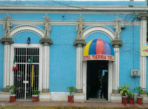 Hotel Tierra Del Sol