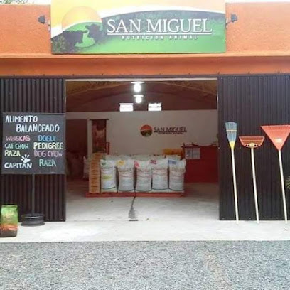 Forrajeria: San Miguel Nutrición Animal.