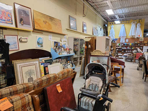 Thrift Store «Second Image Thrift Store», reviews and photos, 9103 US-19, Pinellas Park, FL 33782, USA