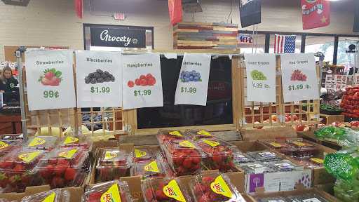 Grocery Store «Plum Market», reviews and photos, 13425 Snow Rd, Brook Park, OH 44142, USA