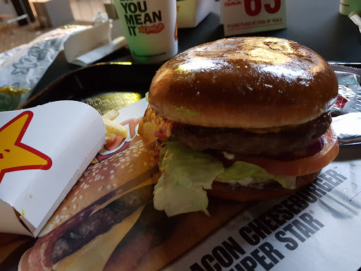 Vegan hamburgers in Managua