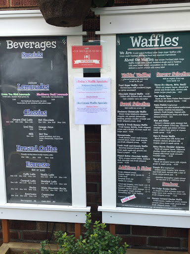 Breakfast Restaurant «The Waffle Window», reviews and photos, 3610 SE Hawthorne Blvd, Portland, OR 97214, USA