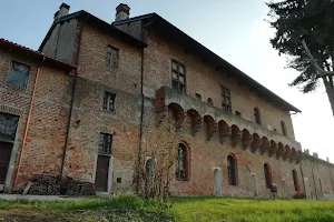 Castello di Mirabello image