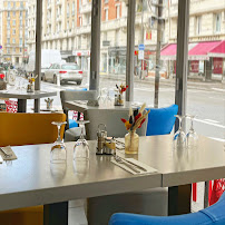 Atmosphère du Restaurant Brasserie le Peschadoires à Paris - n°1