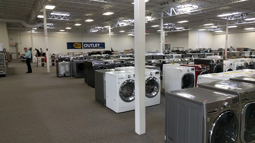 Electronics Store «Best Buy Outlet Store», reviews and photos, 5220 Capital Blvd, Raleigh, NC 27616, USA