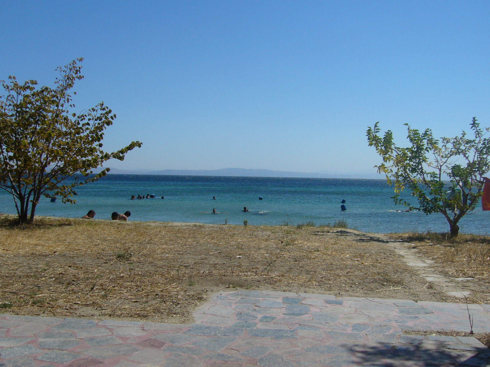 Fotografie cu Ocaklar beach II sprijinit de stânci