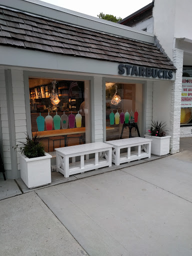 Coffee Shop «Starbucks», reviews and photos, 29 NY-27A, Southampton, NY 11968, USA