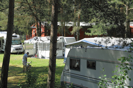 Frya Leir – Rom og Camping