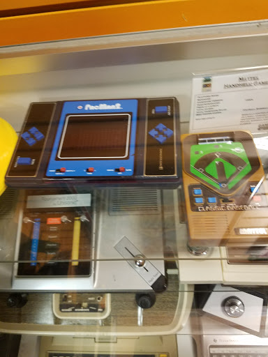 Video Game Store «Game Over Videogames», reviews and photos, 602 NW Loop 410 #111, San Antonio, TX 78216, USA