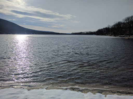 Ski Shop «Eagle Rock Resort Ski Shop», reviews and photos, Country Club Rd, Hazleton, PA 18202, USA